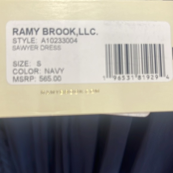 Sawyer Dress - Picture 5 of 5